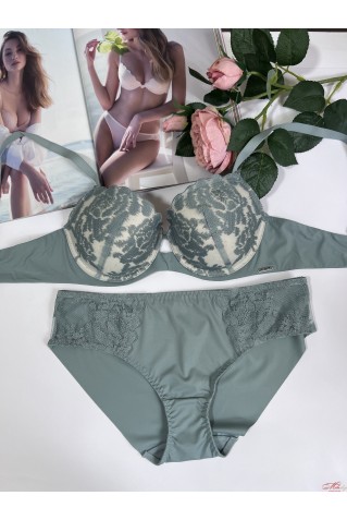 Комплект на тонкому поролоні з мереживом Balaloum 9448